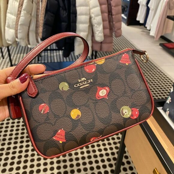 NWT Coach Nolita 19 In Signature Canvas wristlet With‎ Ornament Print - Picture 2 of 6